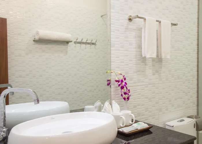 Phum Khnar Hotel 4*