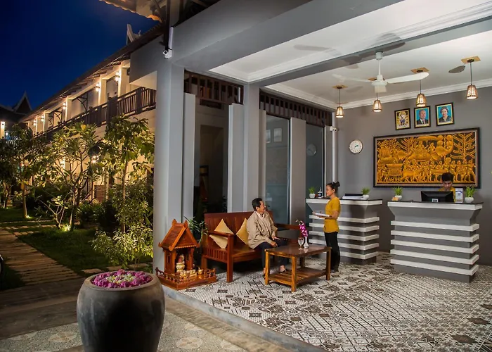 Hotel Phum Khnar 4*