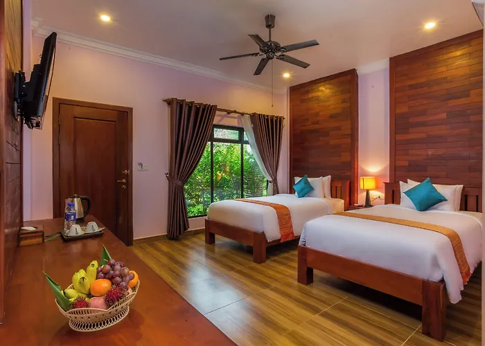 Hotel Phum Khnar 4*