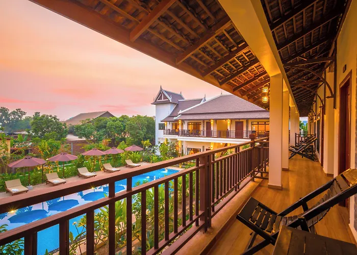 Hotel Phum Khnar 4*