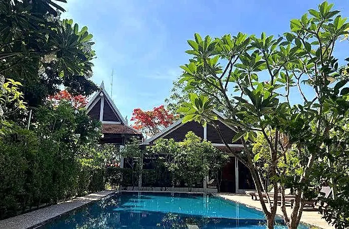 Phum Khnar Hotel 4*